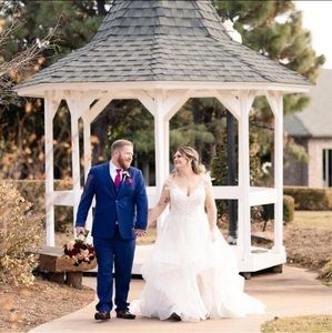 Meet your Posher, Roney